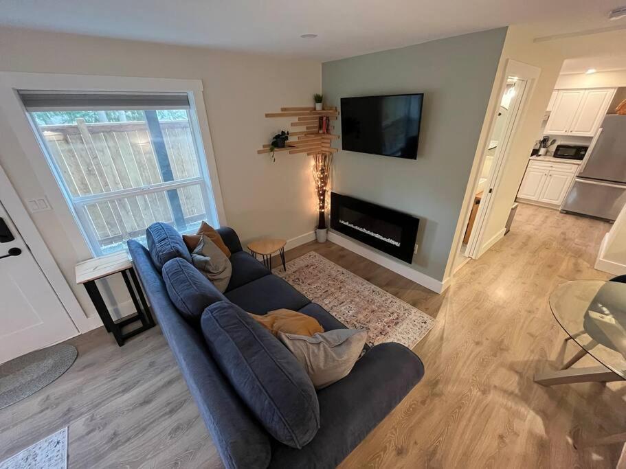 Modern Studio With Soft Tub And Mountain Views - Ratcliffe Guest Suite ดันแคน ภายนอก รูปภาพ